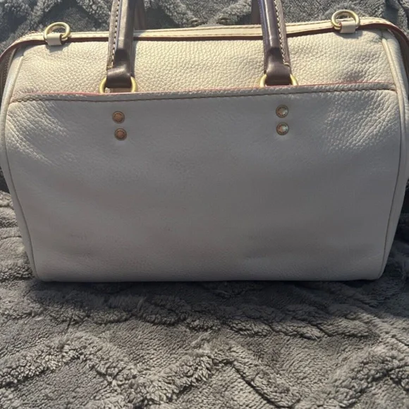 EUC Coach 1941 Rogue Satchel Pebble Leather Chalk/Brass - Picture 5 of 16